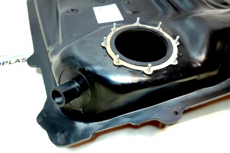 Топливный бак для Toyota RAV4 II поколение 2000-2005гг. Литой