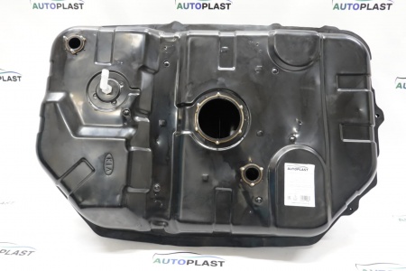 Топливный бак для Kia Carnival, Sedona 1998-2006г дизель