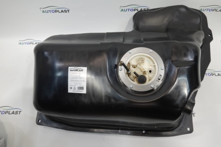 Топливный бак для Audi 100 С4