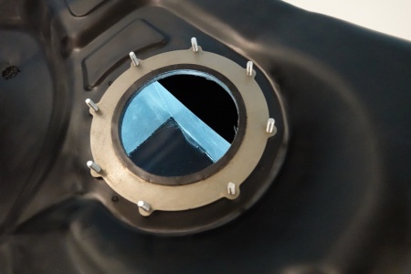 Топливный бак для Mazda MPV 2 поколение 1999-2006г