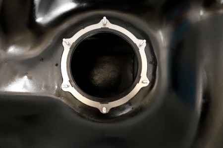 Топливный бак для Mitsubishi ENDEAVOR