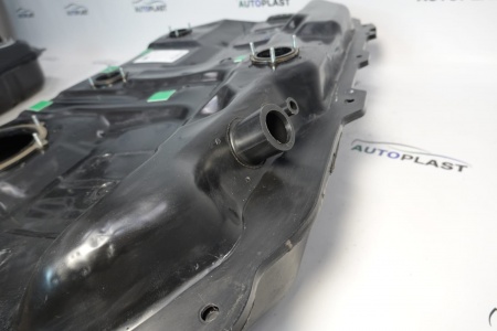 Топливный бак для Mitsubishi Lancer CS-Classic 2002-2010гг Литой