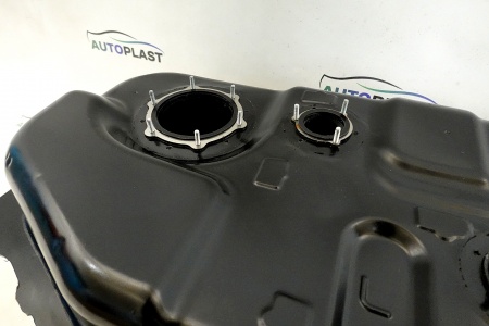 Топливный бак для Mitsubishi Pajero Pinin-1998-2005г