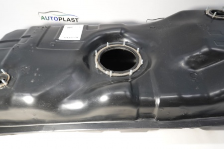 Топливный бак для Ssang Yong Kyron (бензин)Литой