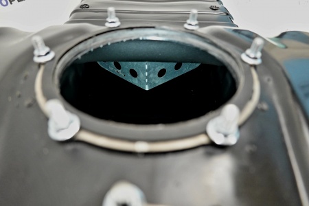 Топливный бак для Kia Sorento 2002-2009гг. (Америка)Литой