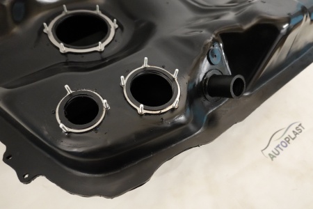 Топливный бак для Mitsubishi ENDEAVOR