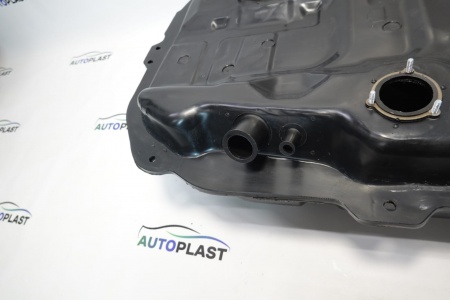 Топливный бак для Mitsubishi Lancer CS-Classic 2002-2010гг Литой