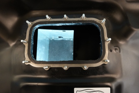 Топливный бак для Suzuki Swift 1989-2003г